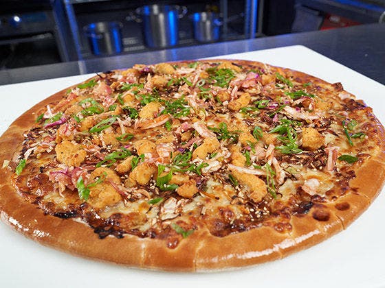 Korean Fried Chicken Pizza 