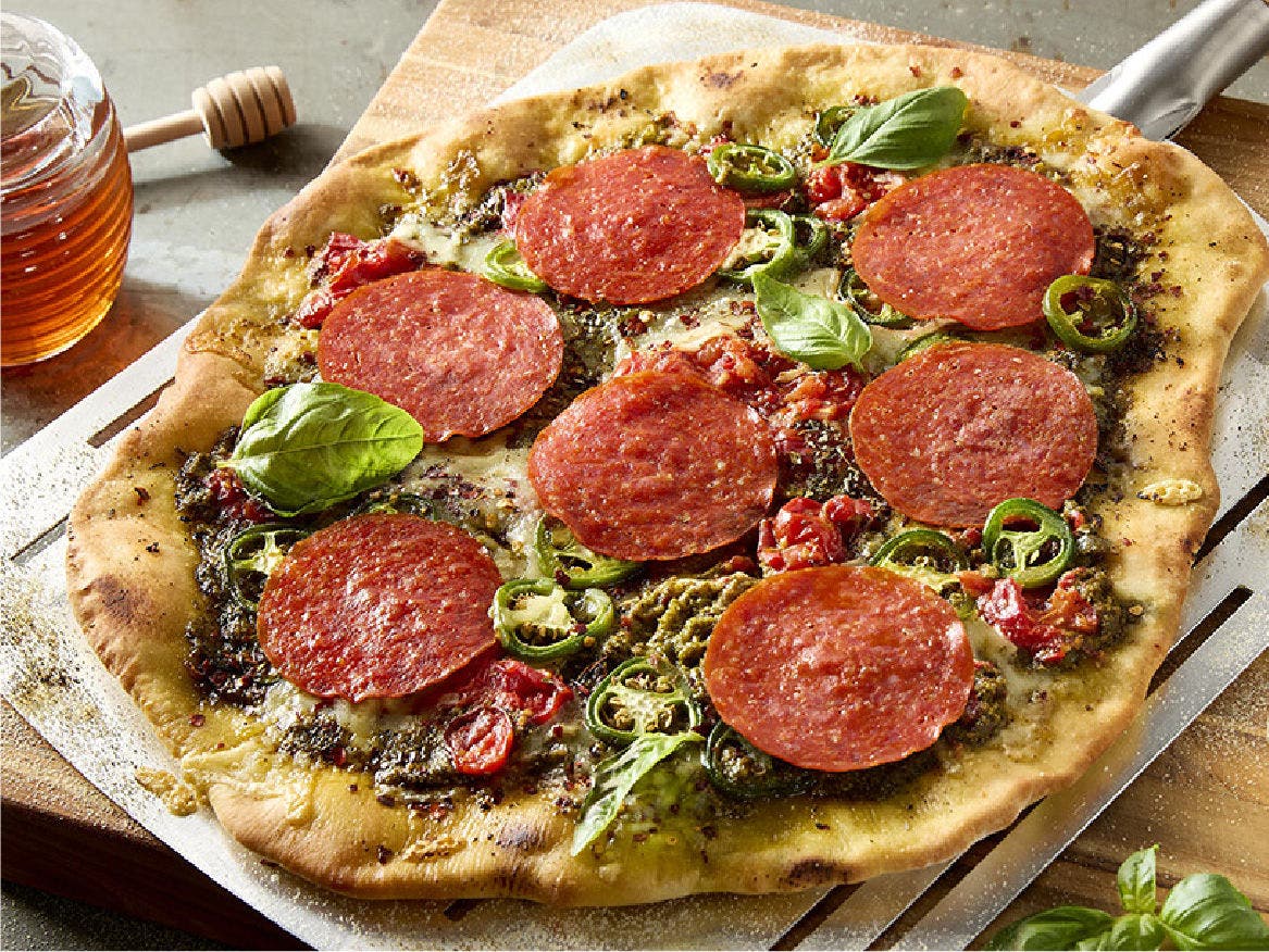 Sweet and spicy tomato basil pepperoni pizza